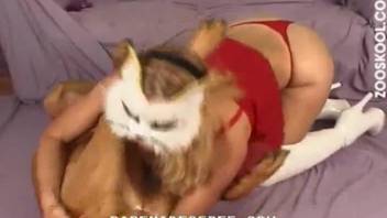 Blonde woman on live cam, sloppy oral sex with her dog